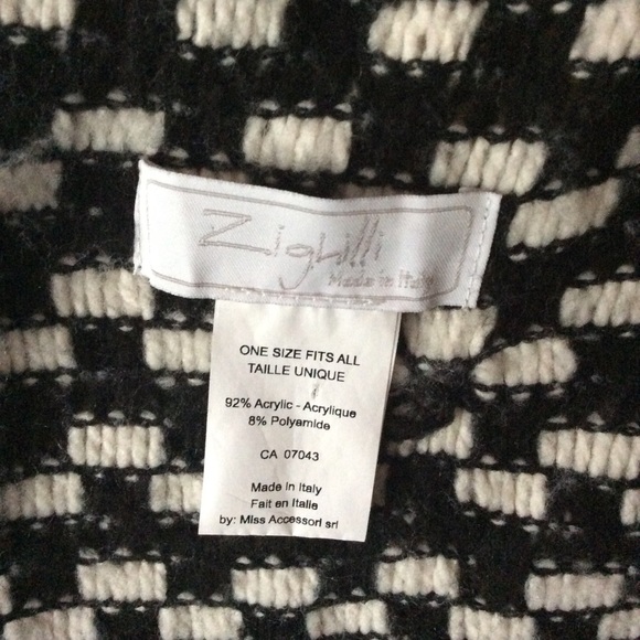 Made in Italy long knitted open front wrap vest - Picture 8 of 8